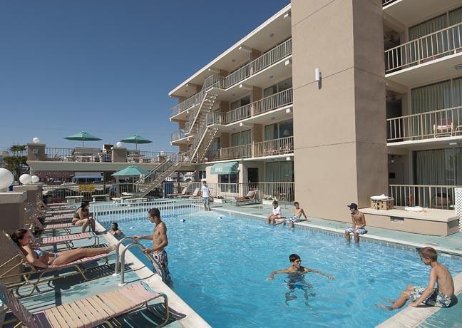 Aquarius Oceanfront Inn Wildwood Exterior photo